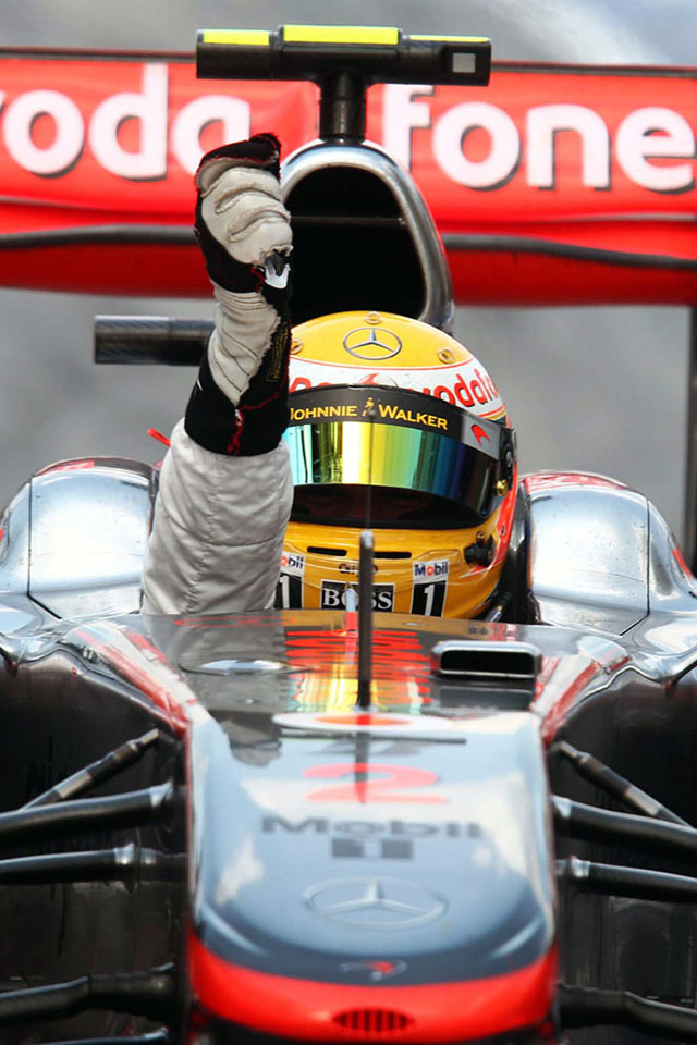 Lewis Hamilton - Formula 1 Wallpaper Iphone Mclaren - HD Wallpaper 