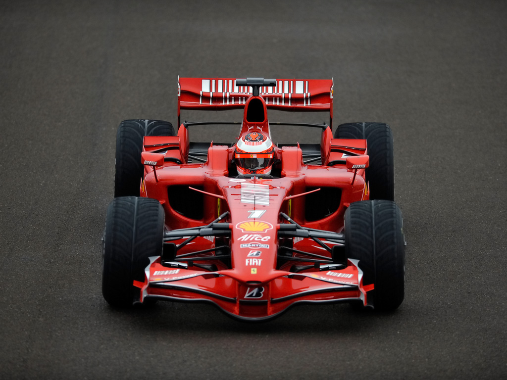 Michael Schumacher Ferrari 2008 - HD Wallpaper 