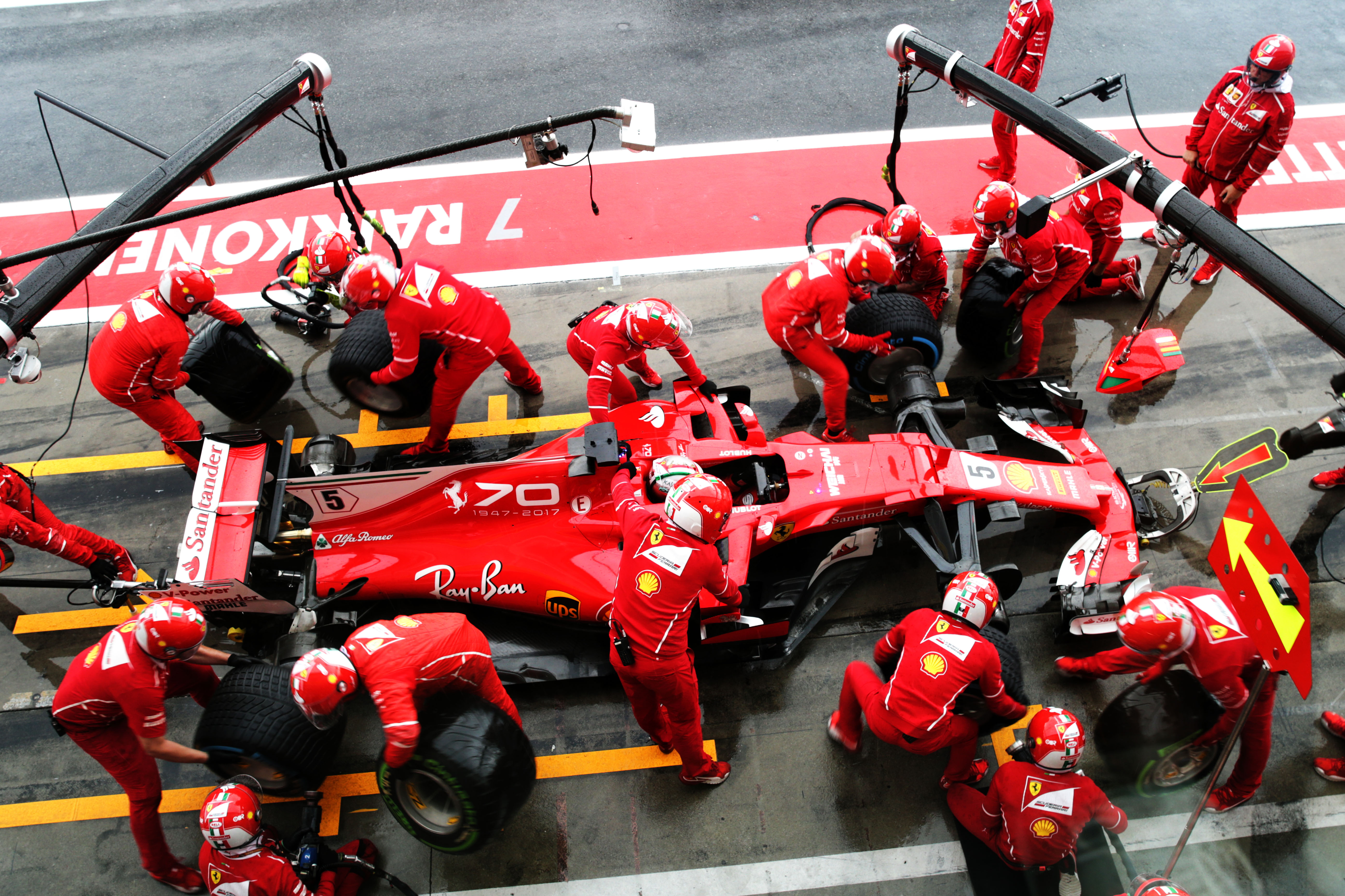 Sebastian Vettel, Scuderia Ferrari, Sf70-h - F1 Monza - HD Wallpaper 