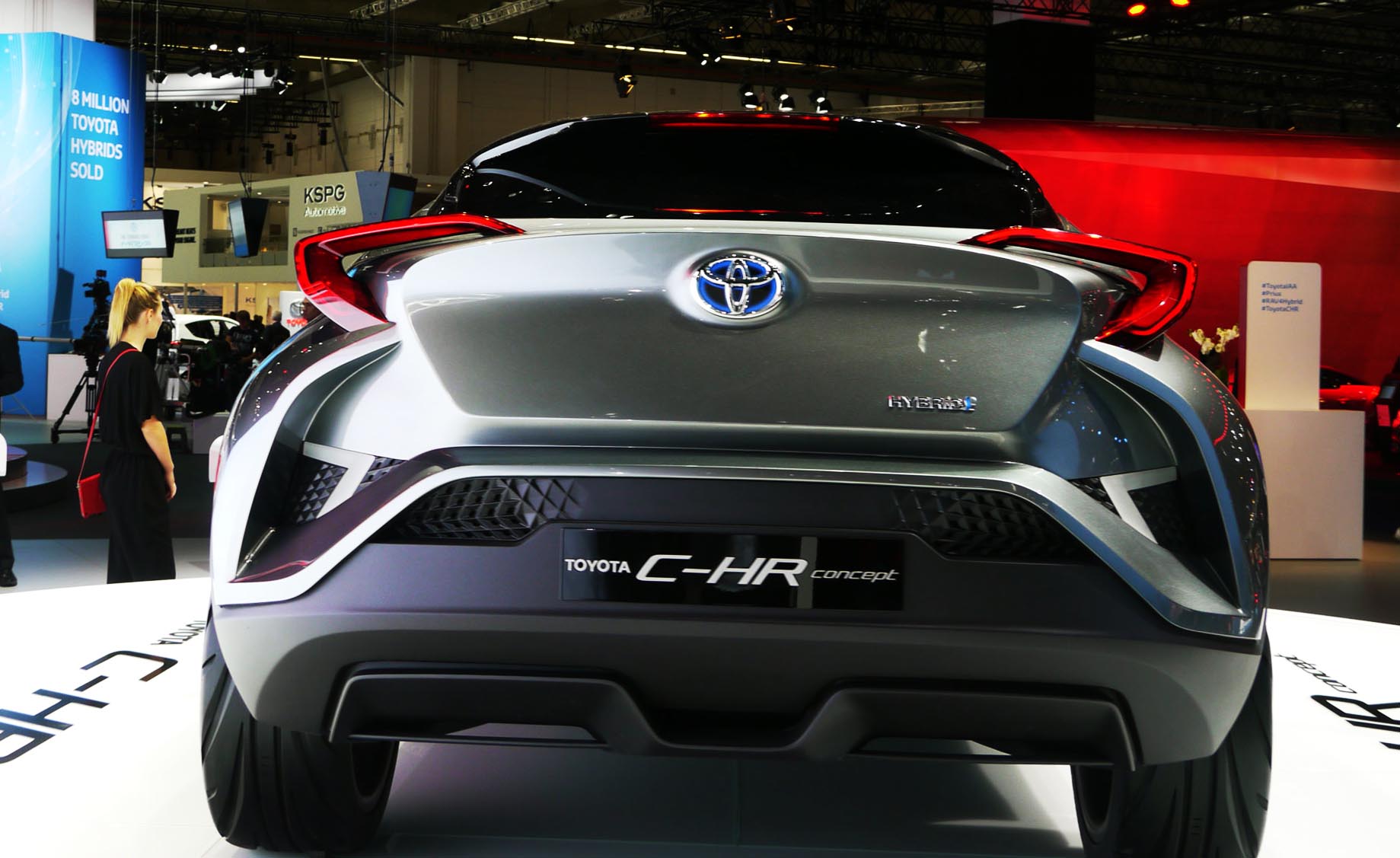 Toyota Chr Wallpaper Iphone - HD Wallpaper 