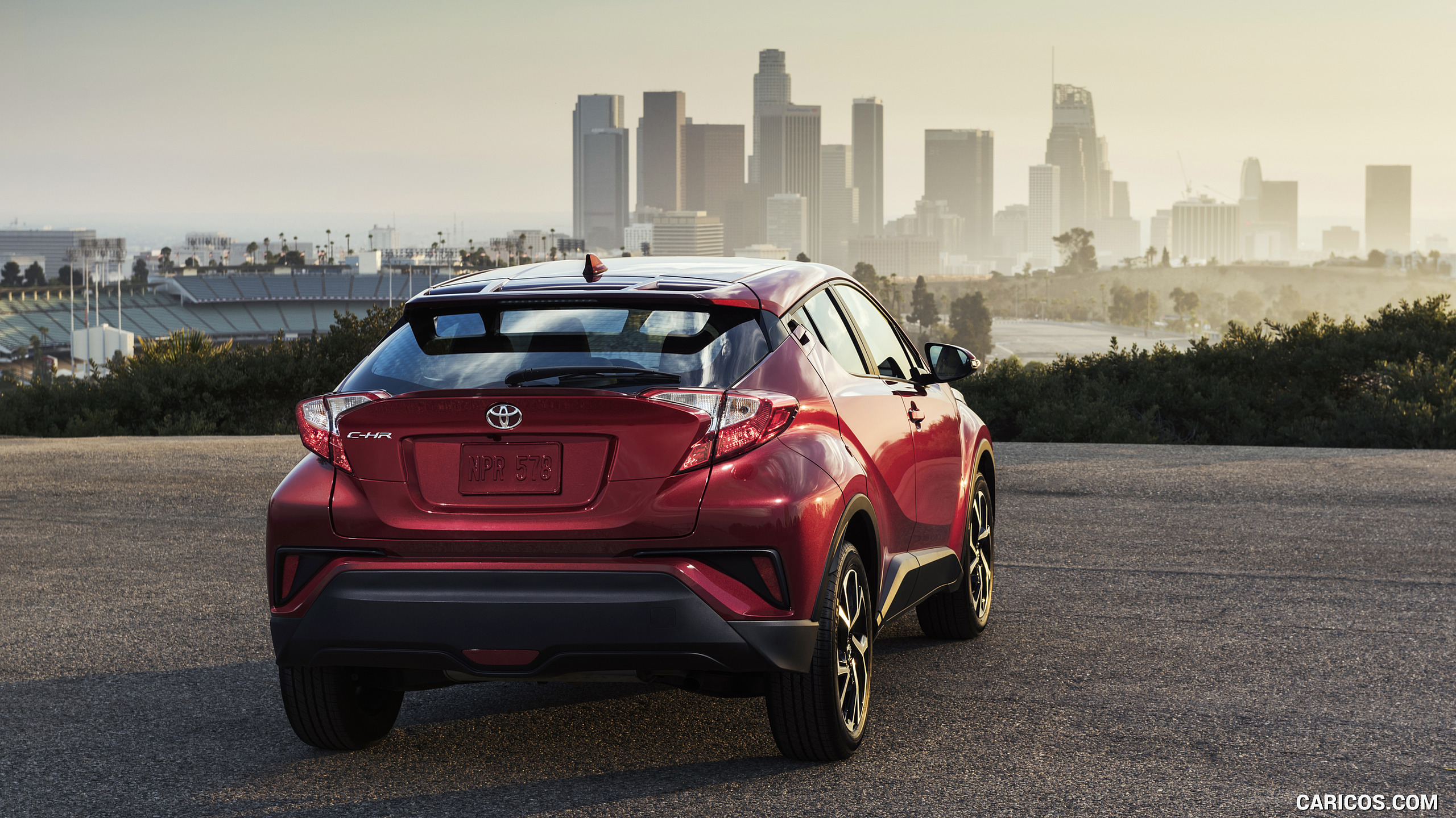 Toyota C Hr 2018 Poster - HD Wallpaper 