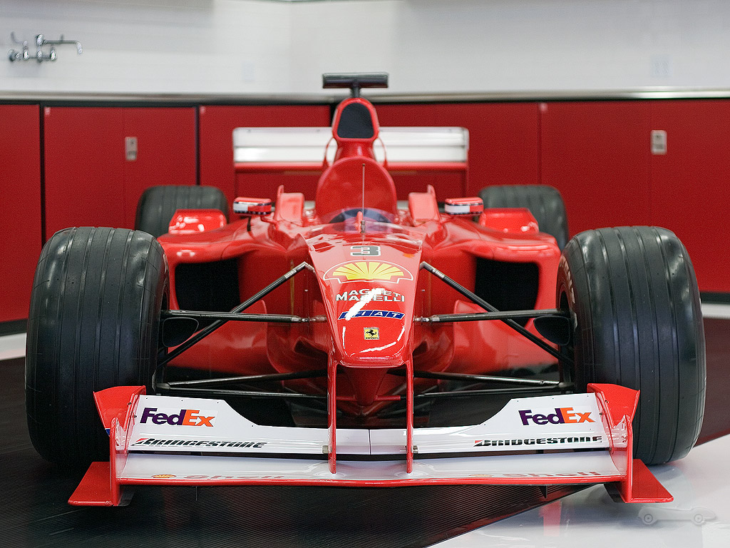Ferrari F1 2000 - HD Wallpaper 