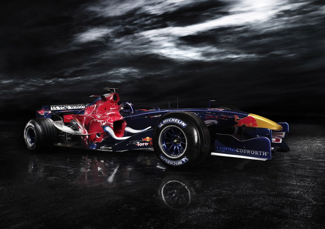 Formula 1 Photos - Toro Rosso - HD Wallpaper 