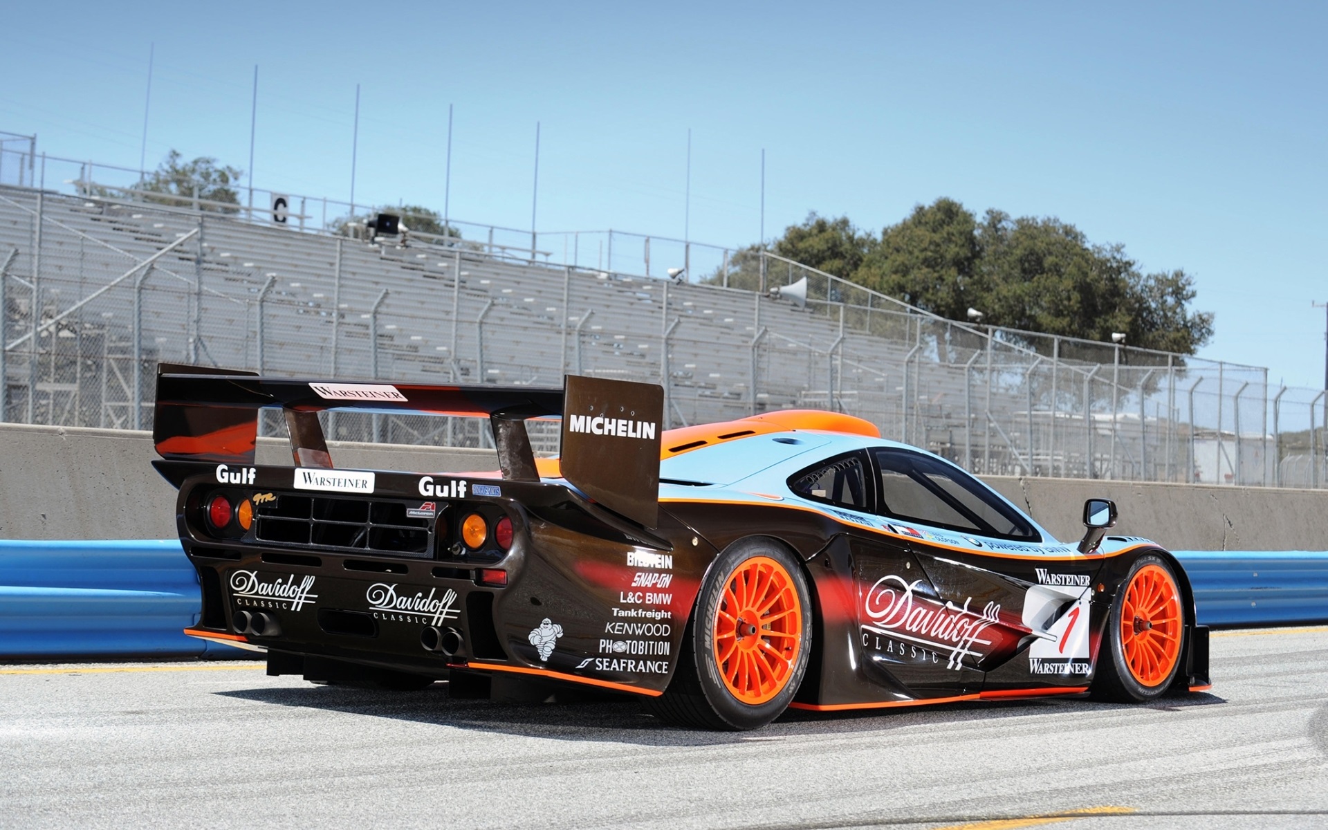 Wallpaper Mclaren F1 Gtr Longtail 1997 Race Car - Mclaren F1 Gtr Davidoff - HD Wallpaper 