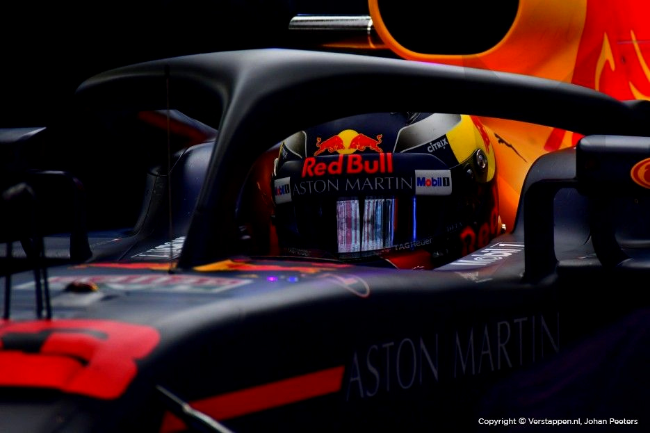 Max Verstappen Wallpaper Divers Max Verstappen Verstappen Red Bull Racing 935x623 Wallpaper Teahub Io