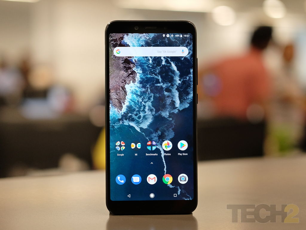 Xiaomi Mi A2 To Go On Flash Sale On Amazon India At - Phone Price Android Mi - HD Wallpaper 