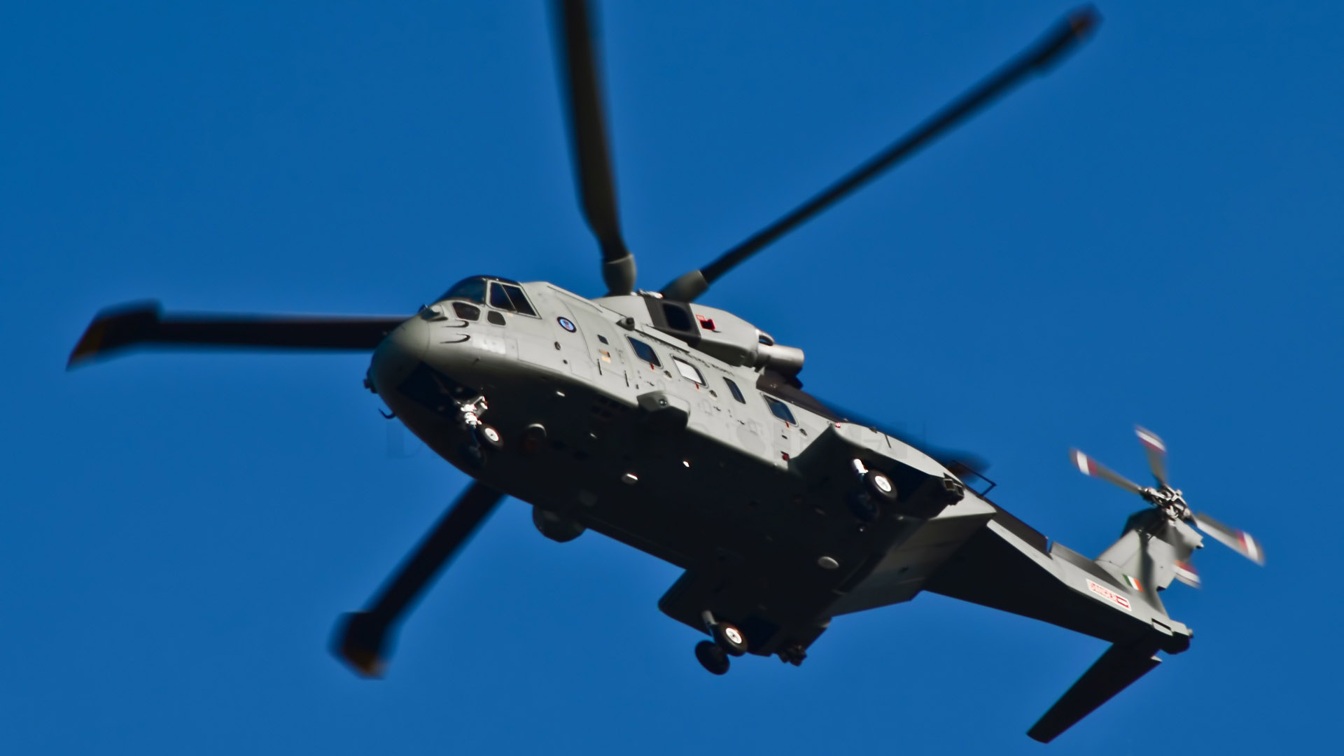 Download Mi-5 Helicopter Wallpaper - 1440p - HD Wallpaper 