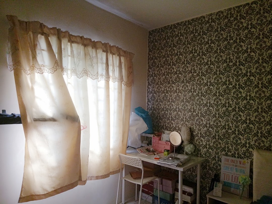 Window Covering - 1080x810 Wallpaper - teahub.io