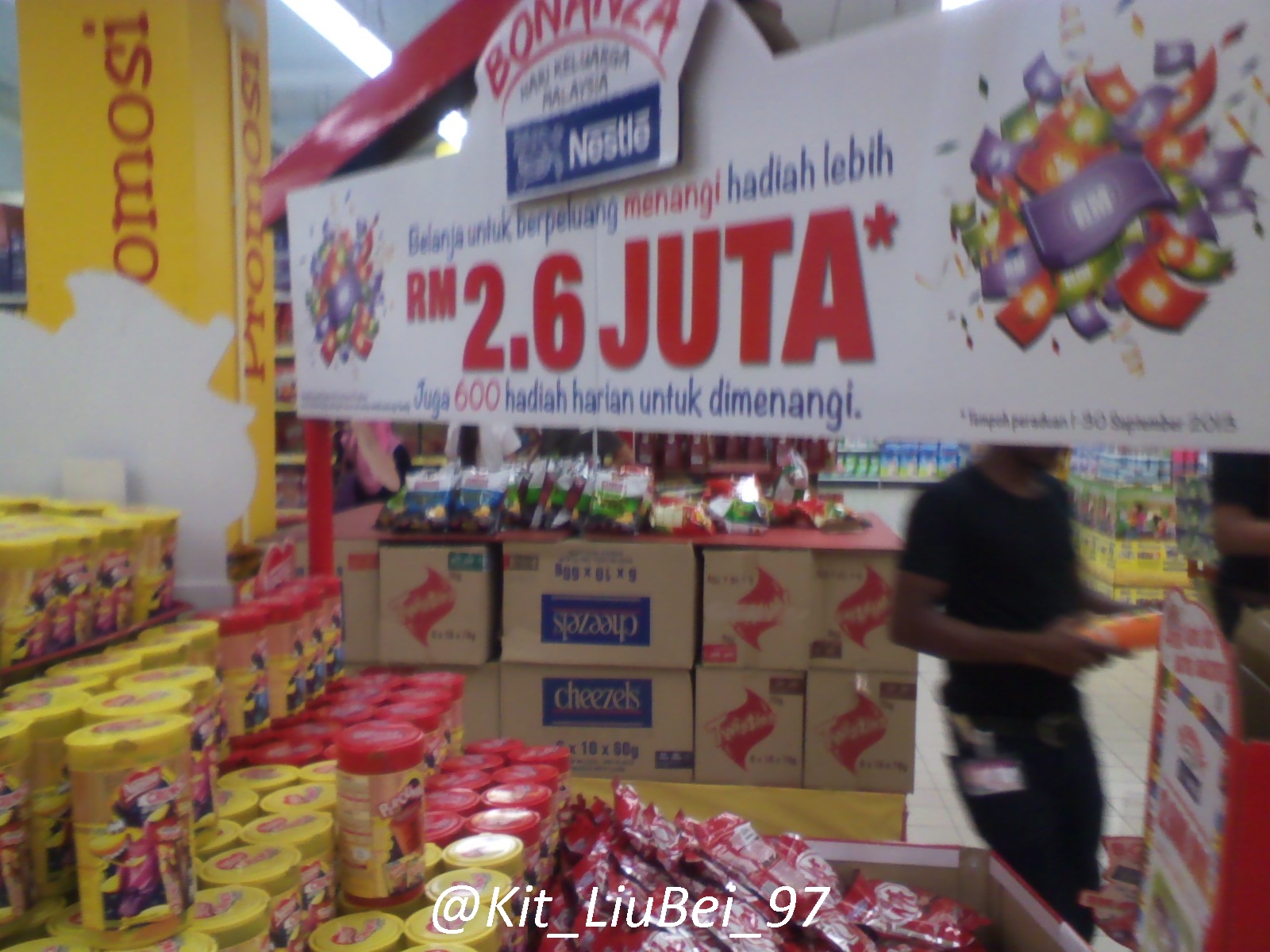 New Golden Star Hotel, Kuantan, Malaysia - Supermarket - HD Wallpaper 