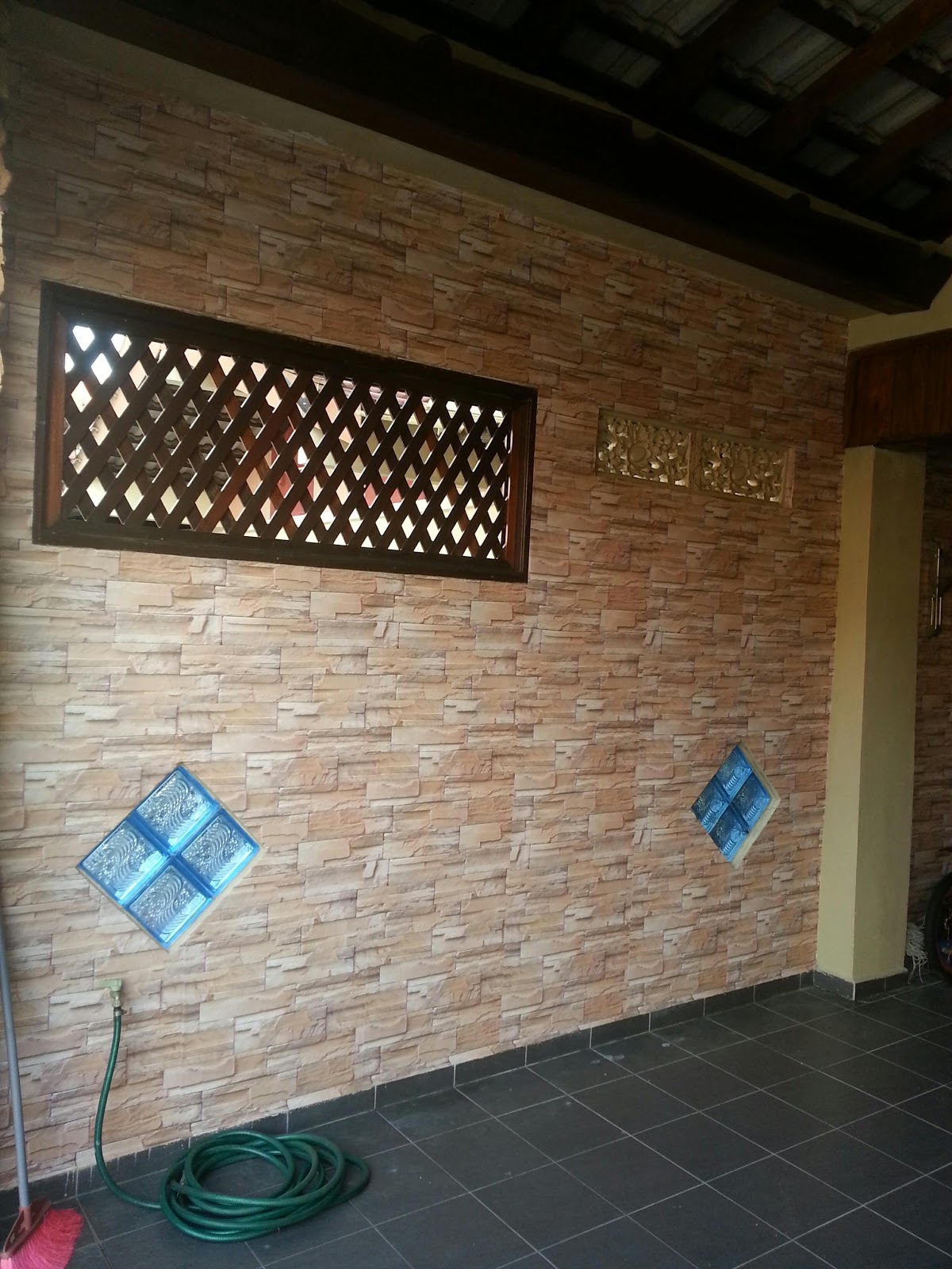 Monument In Honor Of Animal Slaughter - HD Wallpaper 