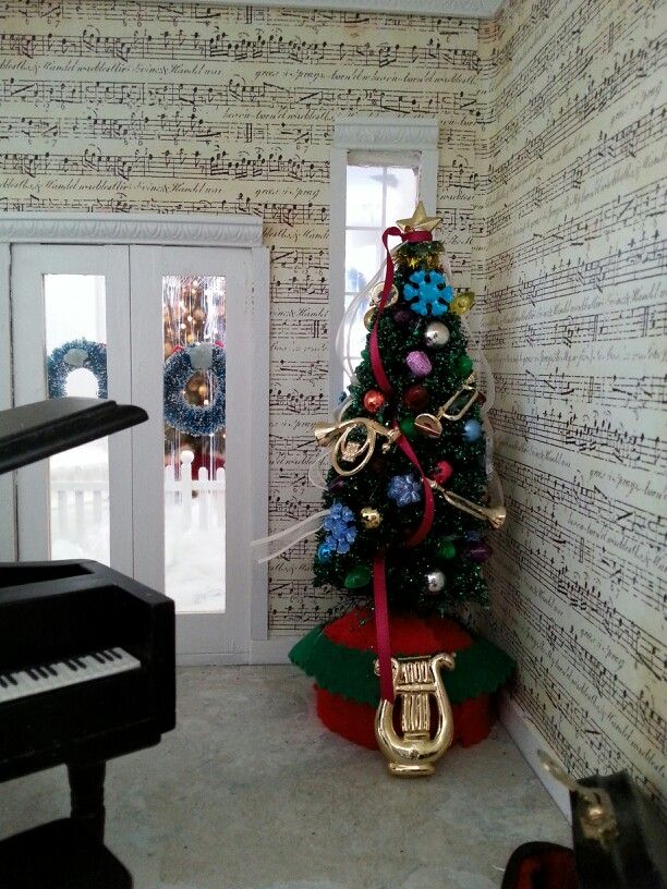 Christmas Tree - HD Wallpaper 