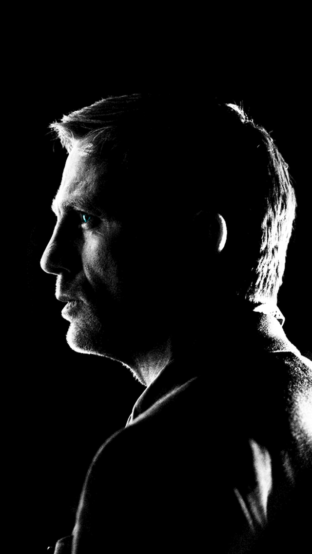 James Bond Daniel Craig Hd - 640x1136 Wallpaper 