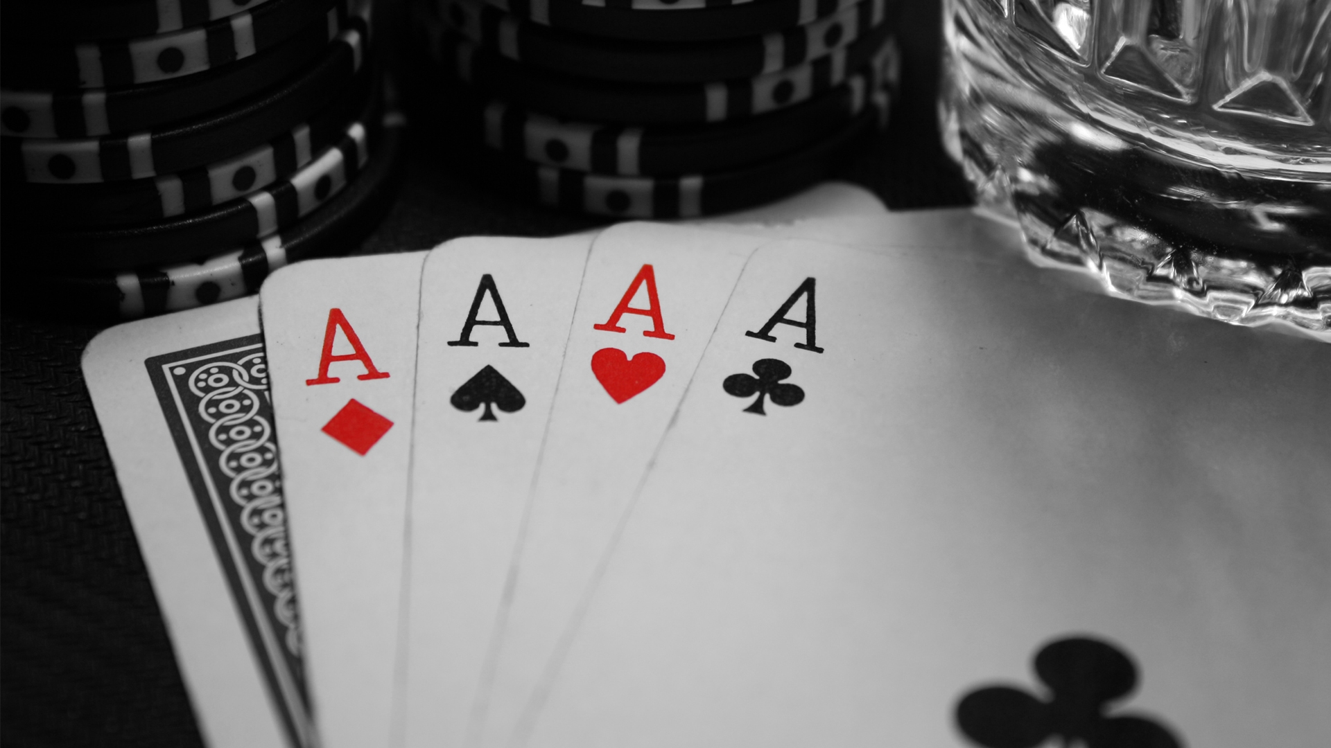Wallpaper Cards Chips Casino - Poker Wallpaper Hd - HD Wallpaper 