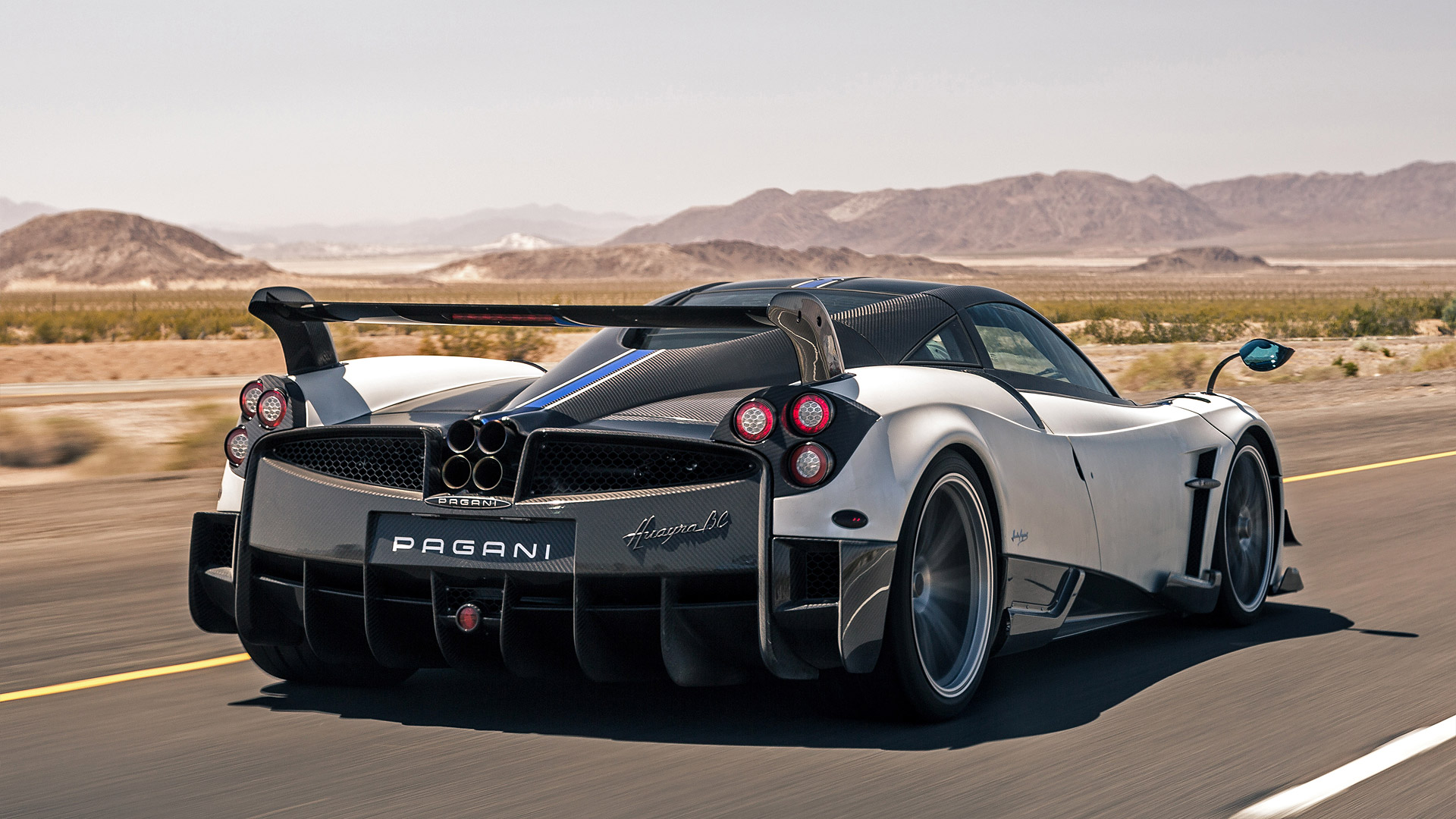 1080p Pagani Huayra Bc - HD Wallpaper 