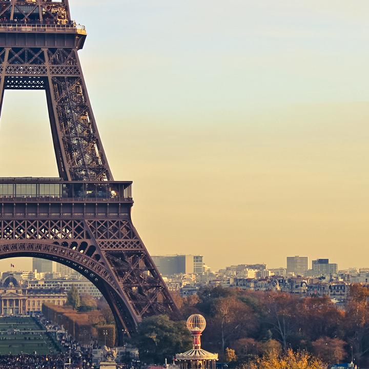 Eiffel Tower - HD Wallpaper 