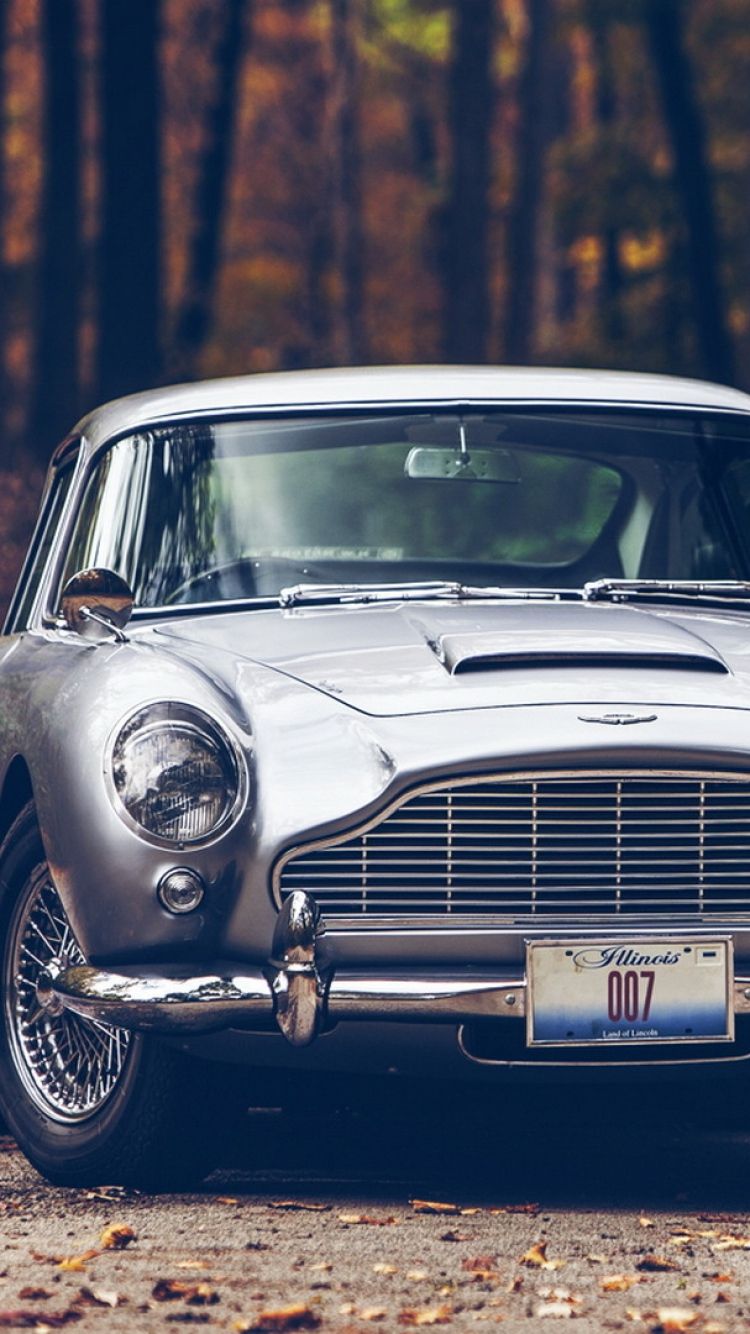 Aston Martin Db5 Wallpaper 4k - HD Wallpaper 