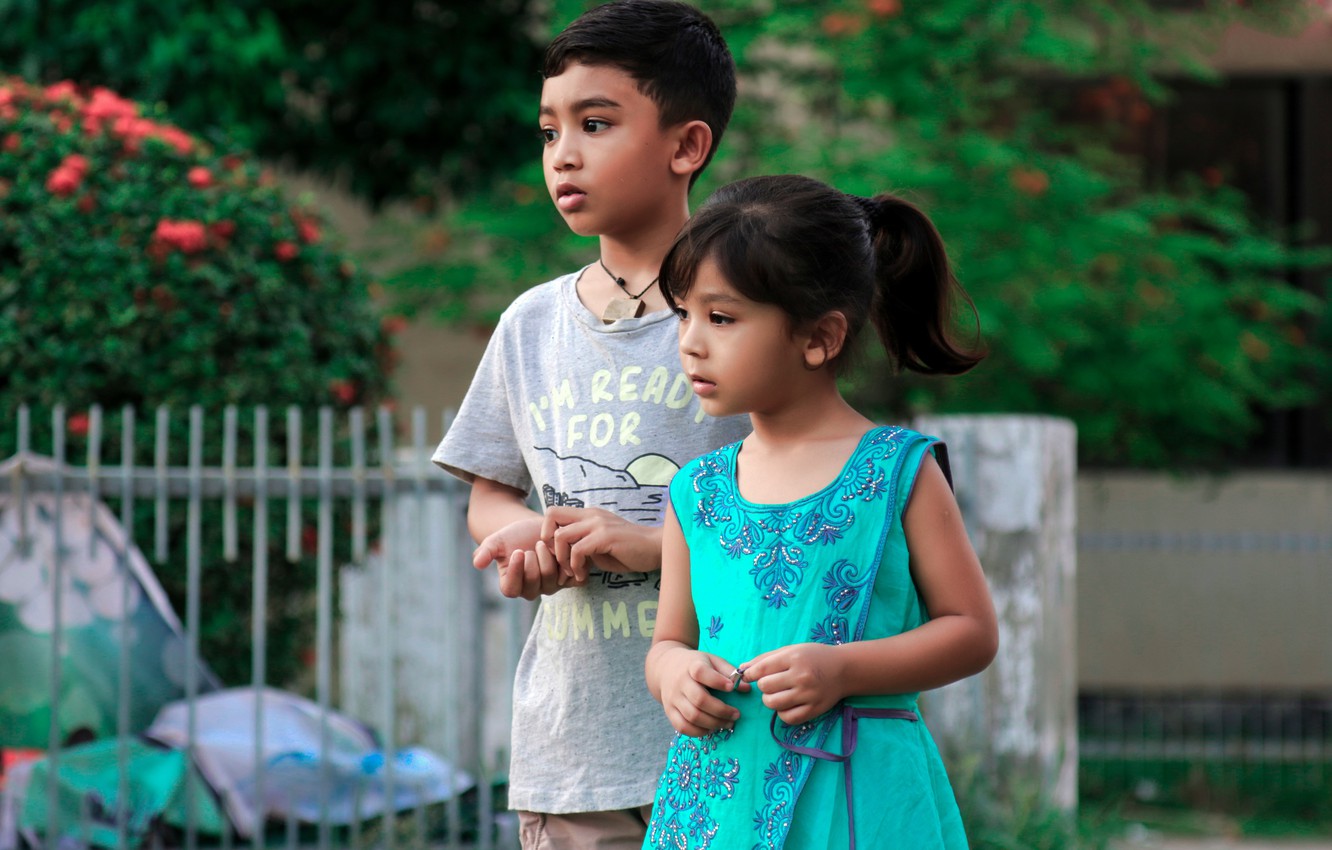 Photo Wallpaper Playground, Children, Outdoor, Kids, - Girl - HD Wallpaper 