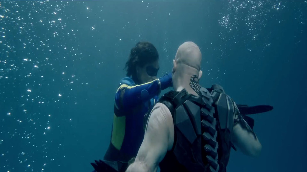 Underwater - HD Wallpaper 