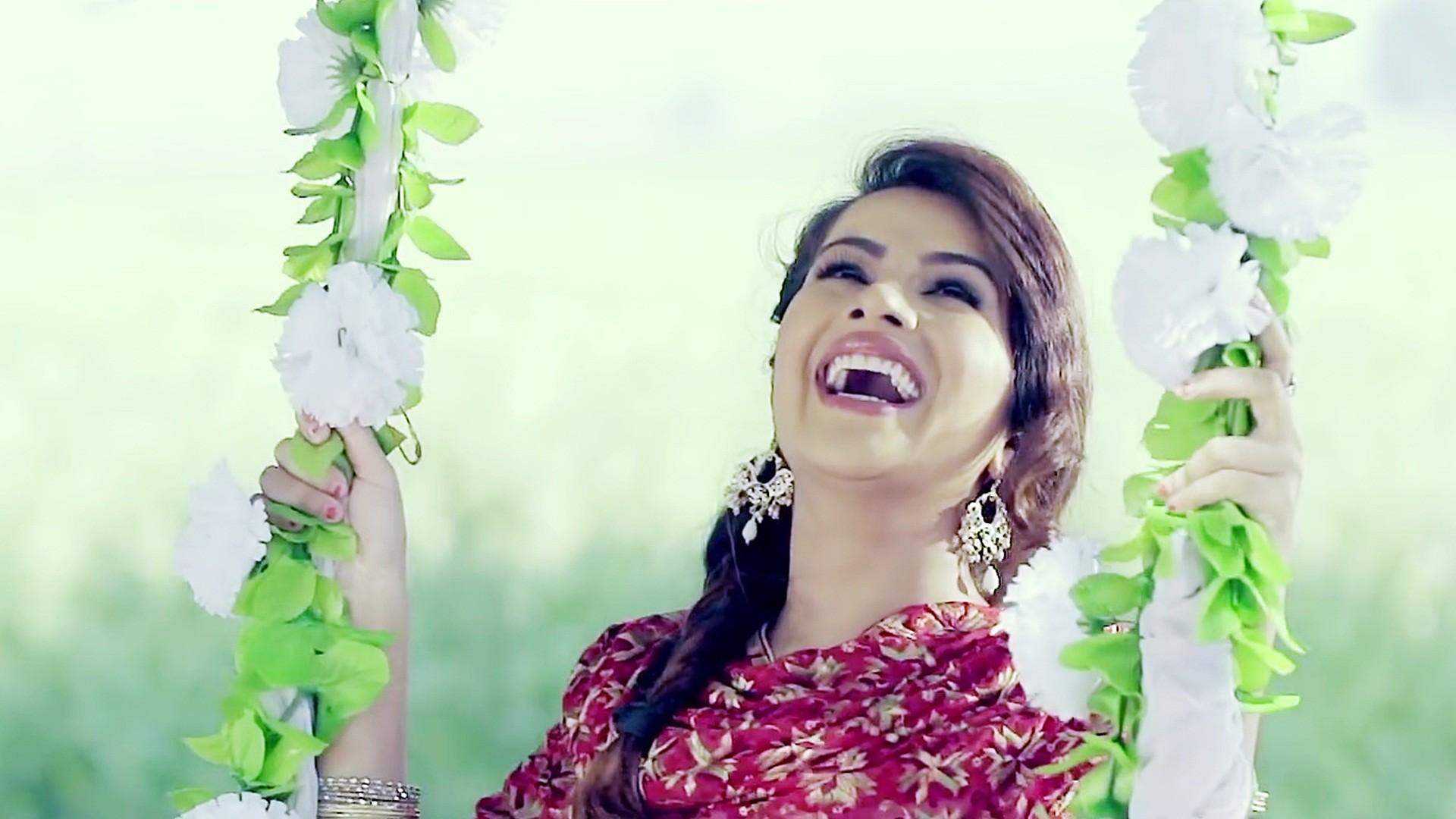 Sara Gurpal In Suits - HD Wallpaper 