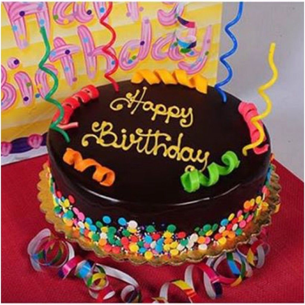 Chocolate Moist Birthday Cake - HD Wallpaper 