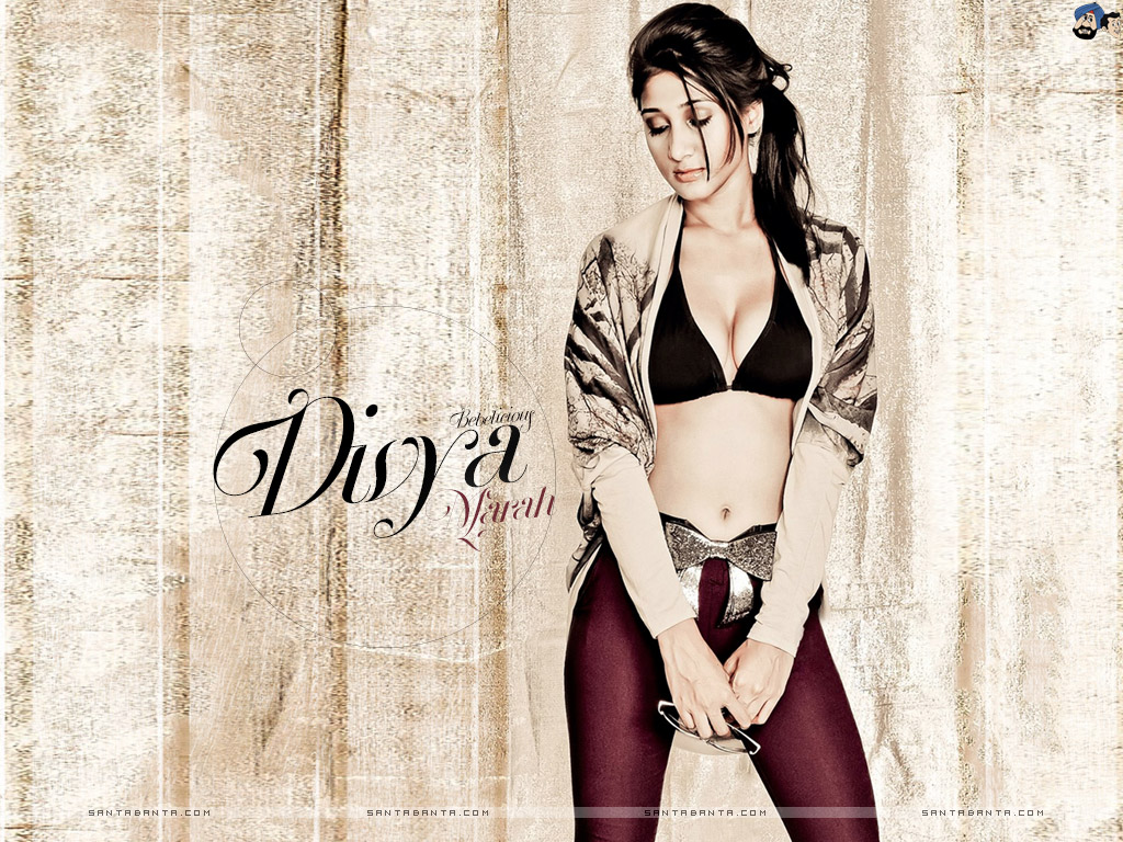Divya Marah - Divya Ishq Junoon Hot - HD Wallpaper 
