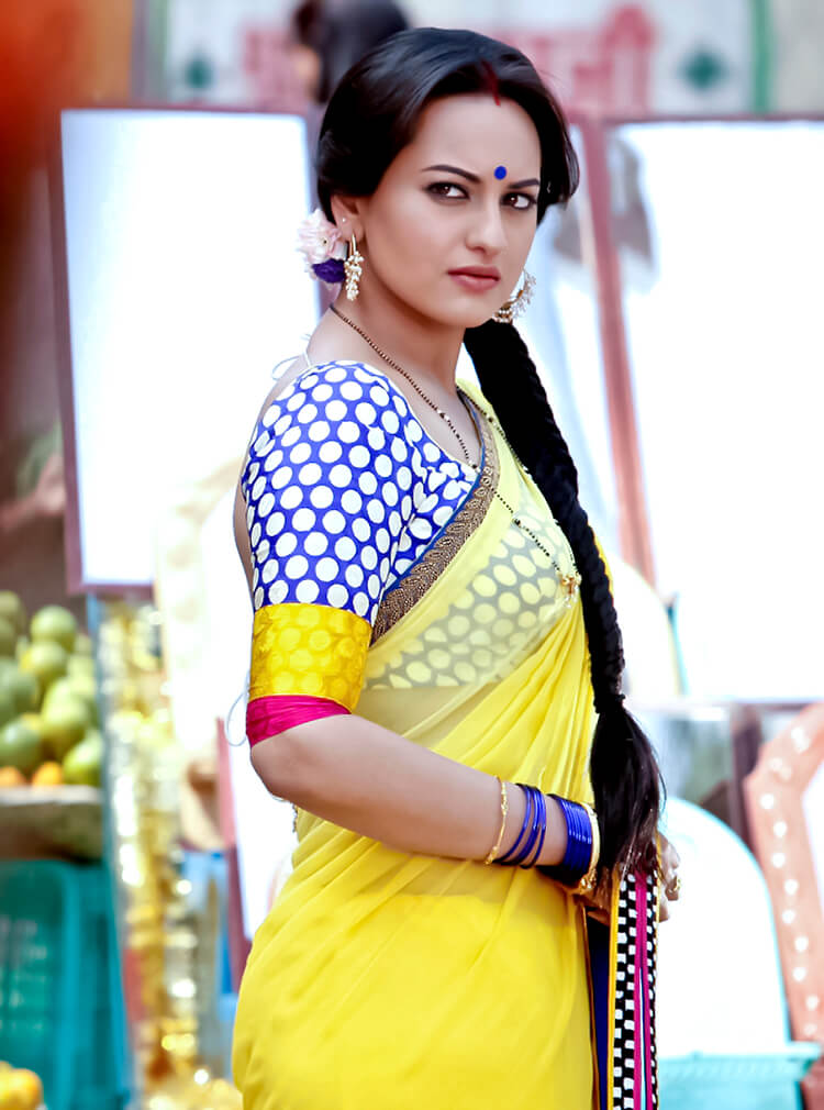 Sonakshi Sinha In A Still From Dabangg - Sonakshi Sinha In Dabang - HD Wallpaper 