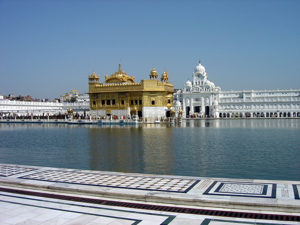 Golden Temple - HD Wallpaper 