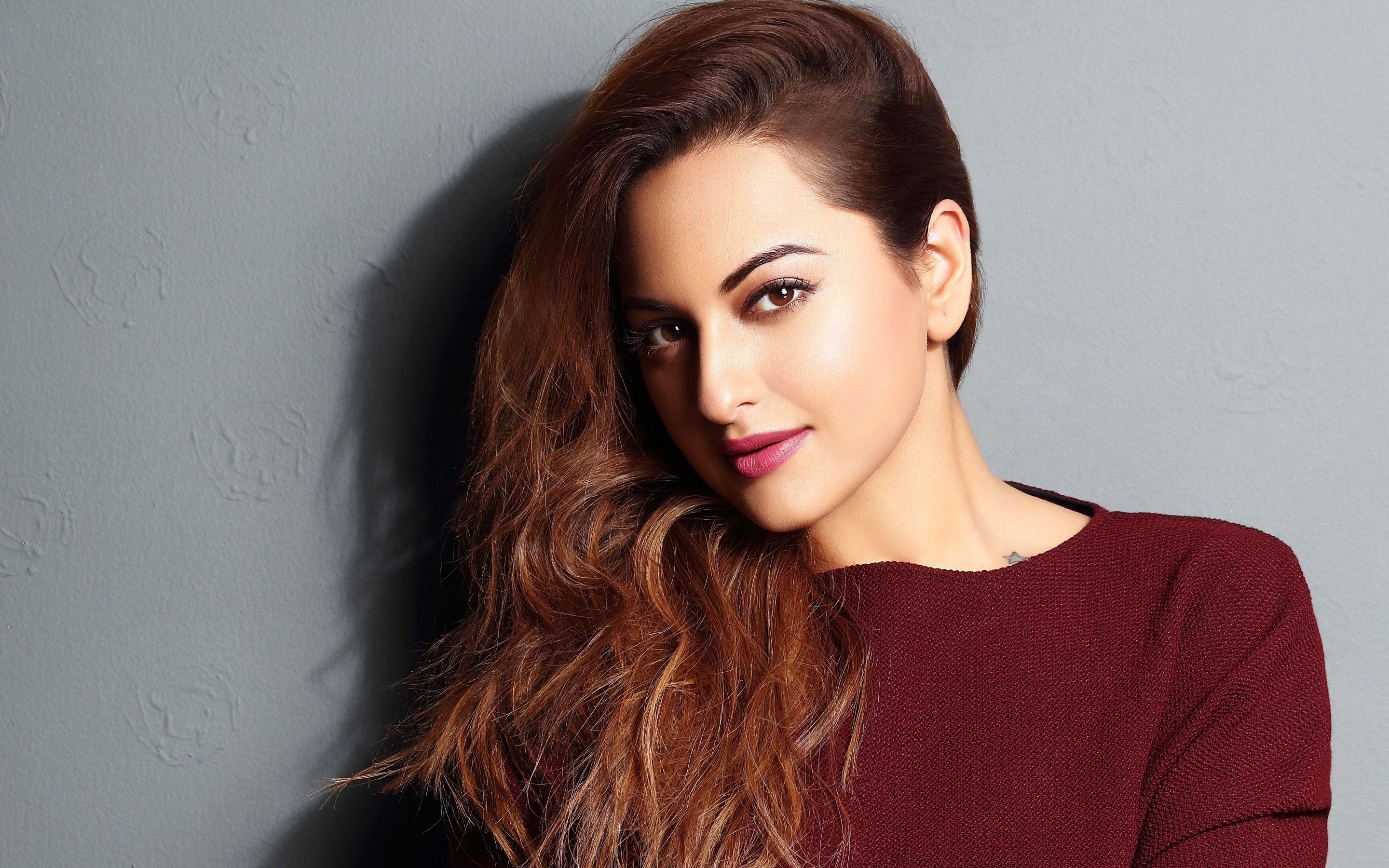 Bollywoodgirl - HD Wallpaper 