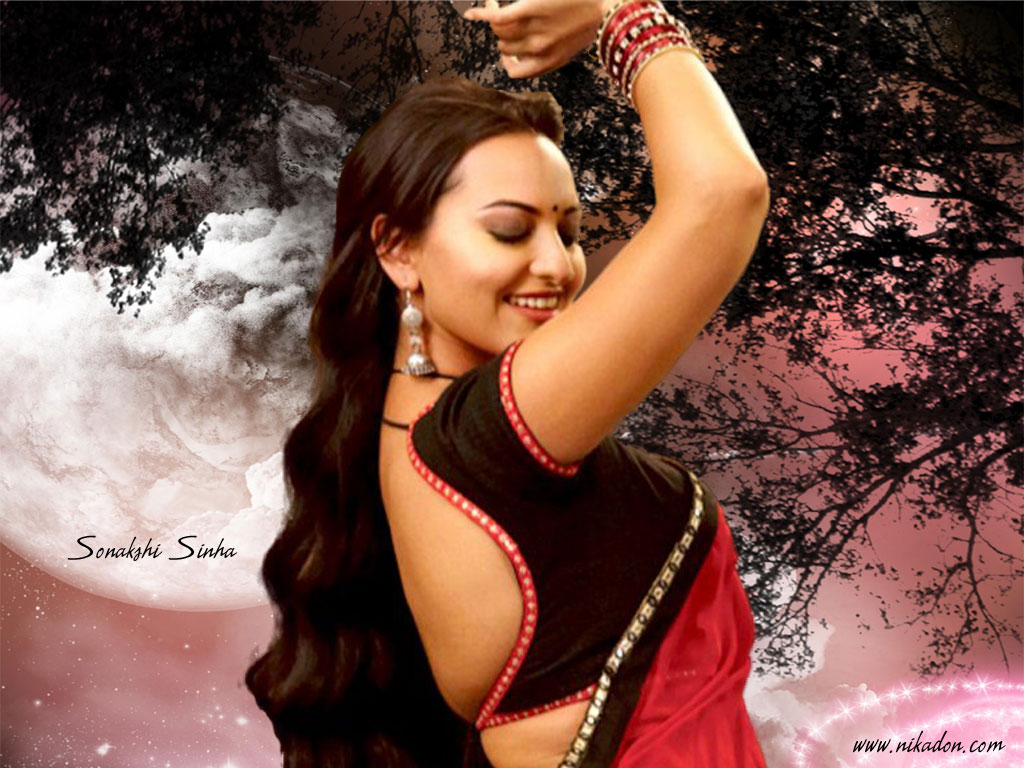 Free Sonakshi Sinha Wallpapers Group - Sonakshi Sinha Dabang Hd - HD Wallpaper 