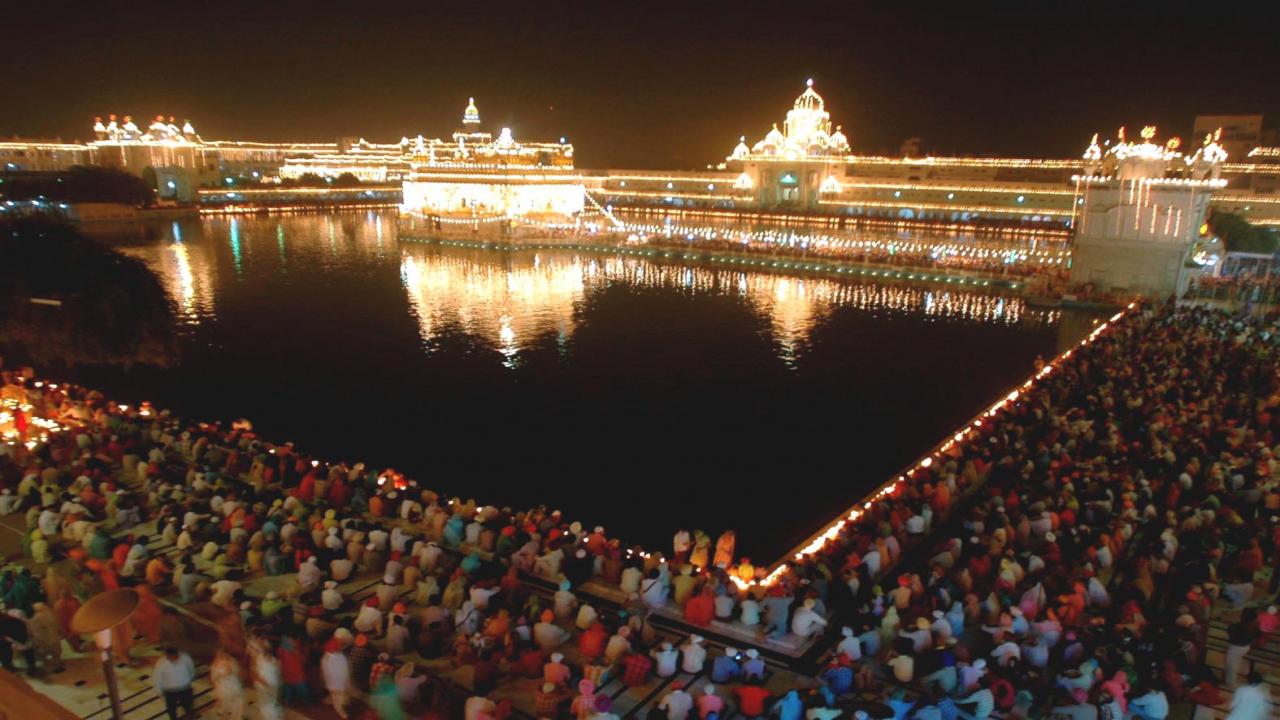 Diwali In Golden Temple Amritsar - HD Wallpaper 