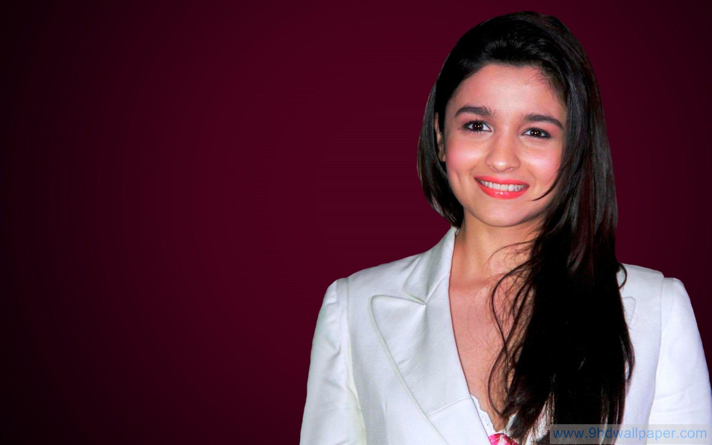 Bollywood Actress Alia Bhatt Hd Wallpapers Pictures - Bollywood Actress In 2017 - HD Wallpaper 