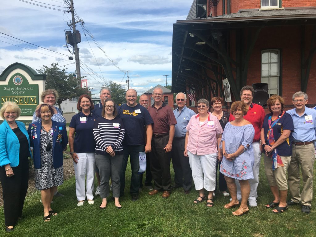 Sayre Rotary Celebrates 100 Years Of Service - Social Group - HD Wallpaper 