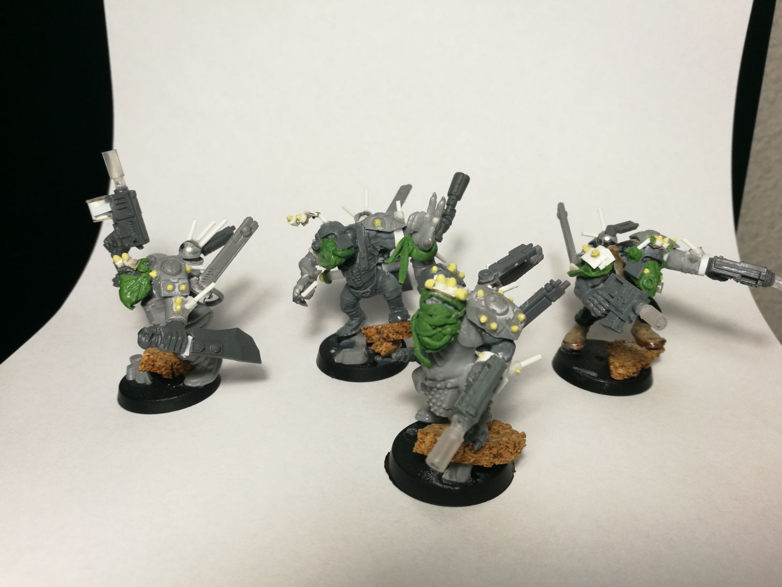 Warhammer 40k Ork Tau - HD Wallpaper 