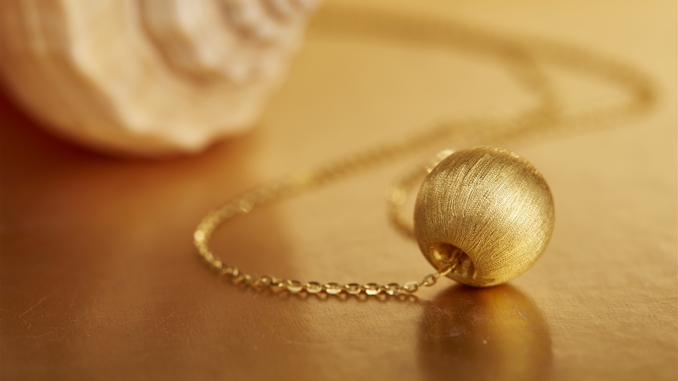 Golden Jewelry Pendant Hd Photography2018 - Golden Jewellery - HD Wallpaper 