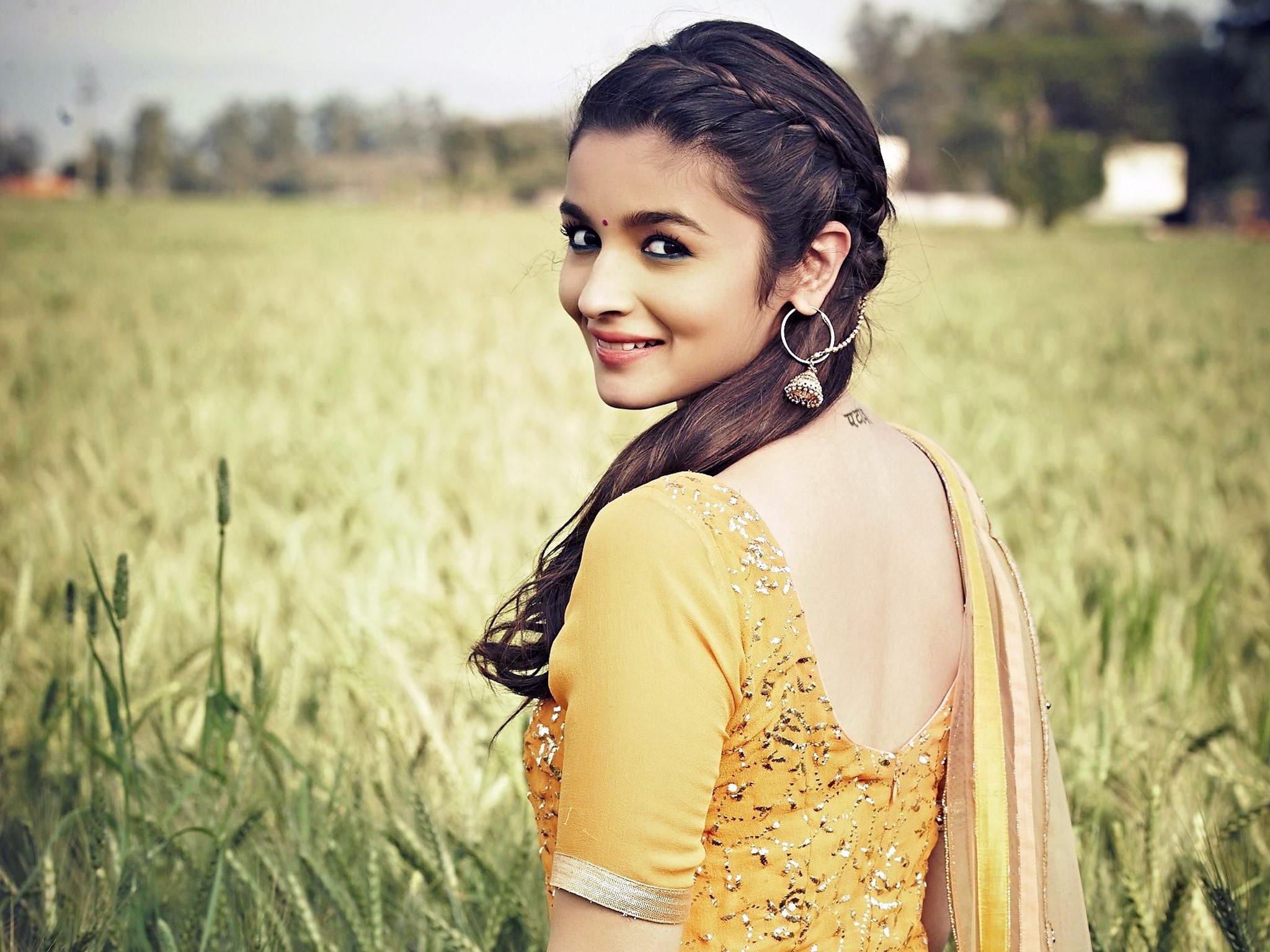 Humpty Sharma Ki Dulhania Alia - HD Wallpaper 