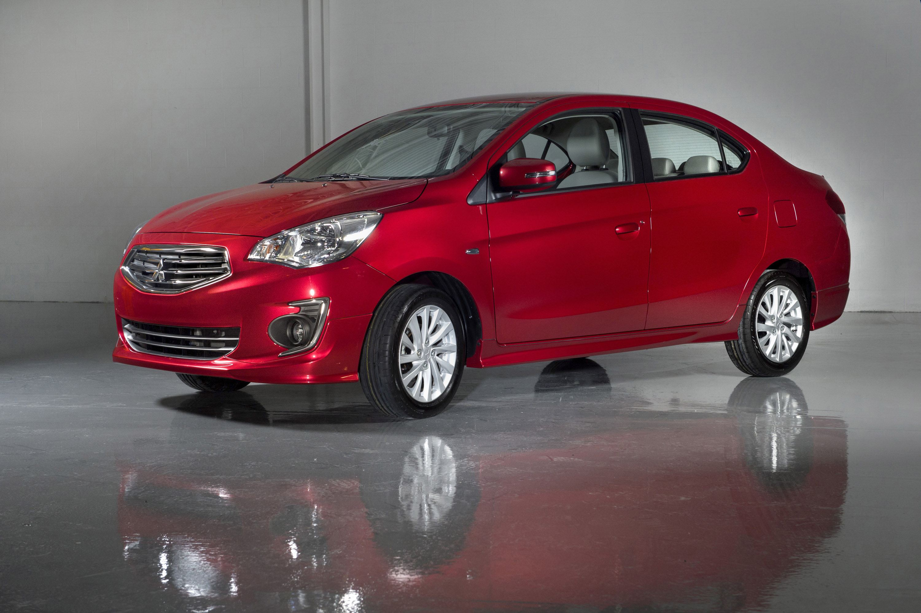 Mitsubishi Mirage G4 Gls 2014 - HD Wallpaper 