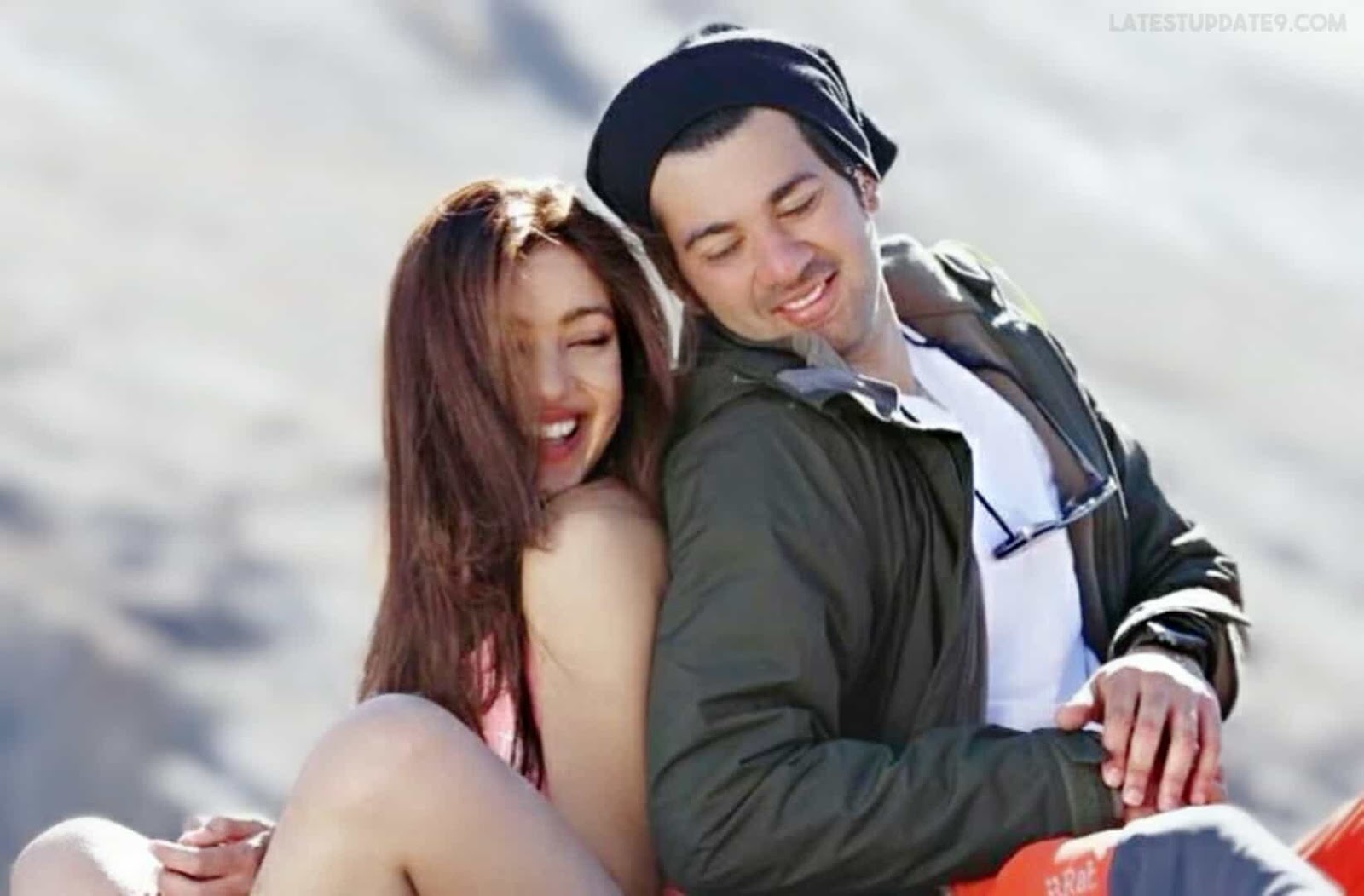 Pal Pal Dil Ke Paas Movie Wallpapers, Pics, Karan Deol - Pal Pal Dil Ke Paas Review - HD Wallpaper 