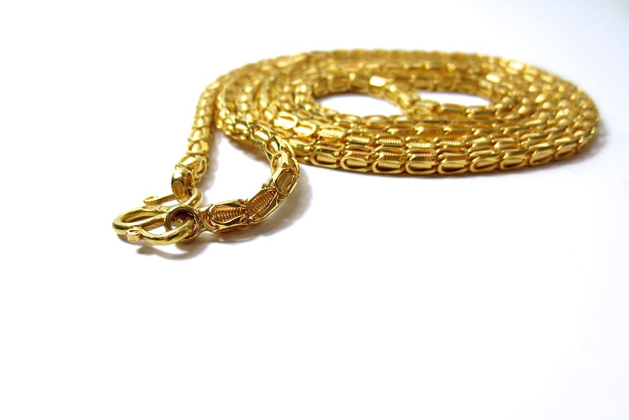 Gold-colored Necklace, Golden, Chain, Jewelry, Yellow, - Soft Metal - HD Wallpaper 