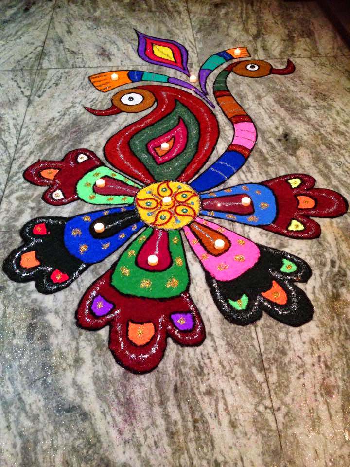 Peacock 2 - Rangoli Design With Peacock - HD Wallpaper 