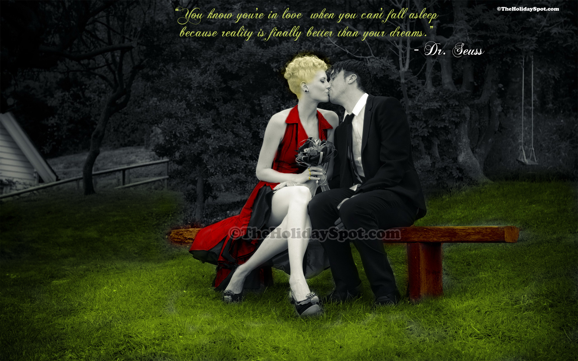 Пара Целуется - HD Wallpaper 