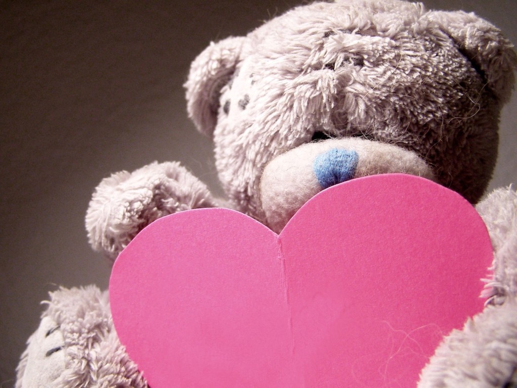 Love, Heart, And Bear Image - صور عيد الحب حزينه - HD Wallpaper 