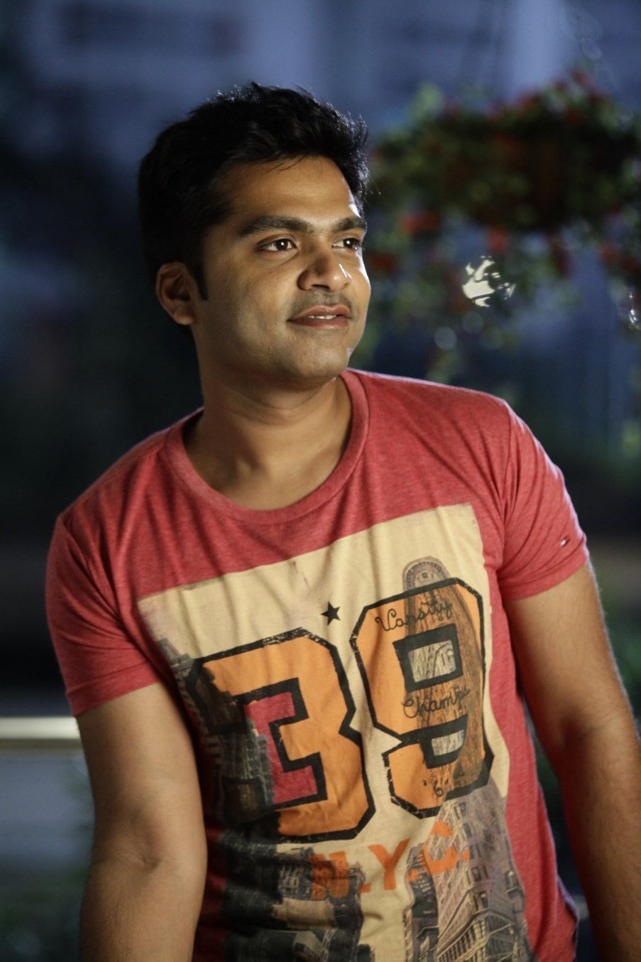 Aaa Simbu Movie Stills - HD Wallpaper 