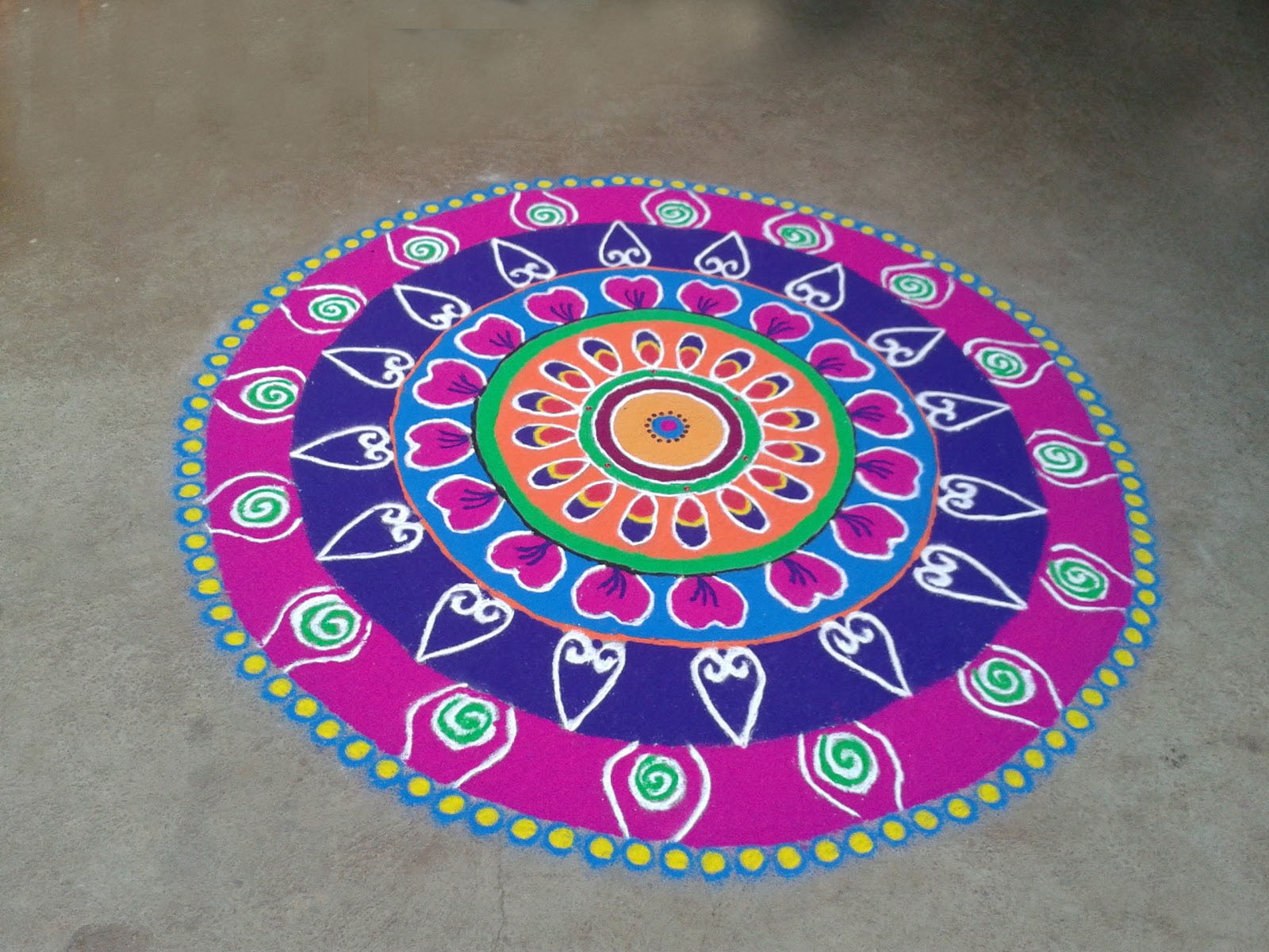 Rangoli Designs For Diwali - Easy Rangoli For School Competition -  1600x1200 Wallpaper 
