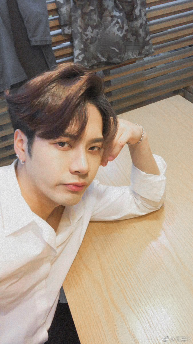 Image - Yang Zi Jackson Wang - HD Wallpaper 