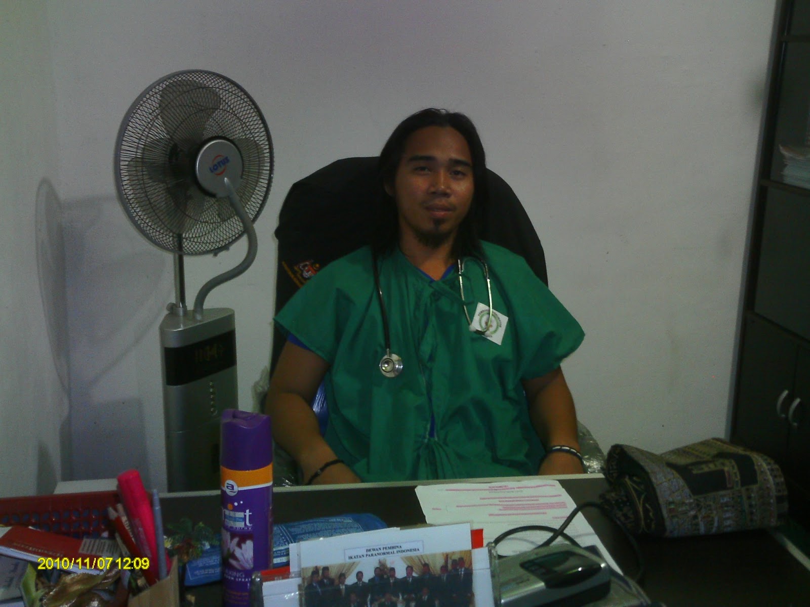 Perubatan Islam Wali Songo - Table - HD Wallpaper 