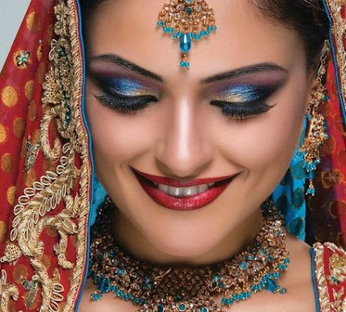 Beautiful And Latest Dulhan Wedding Makeup 2014-2015 - Beautiful Bridal Wallpaper Hd - HD Wallpaper 