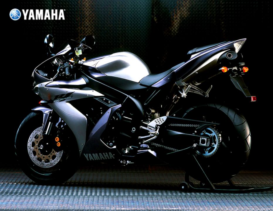 Hd Yamaha Wallpaper & Background Images For Download - Yamaha Yzf R1 - HD Wallpaper 