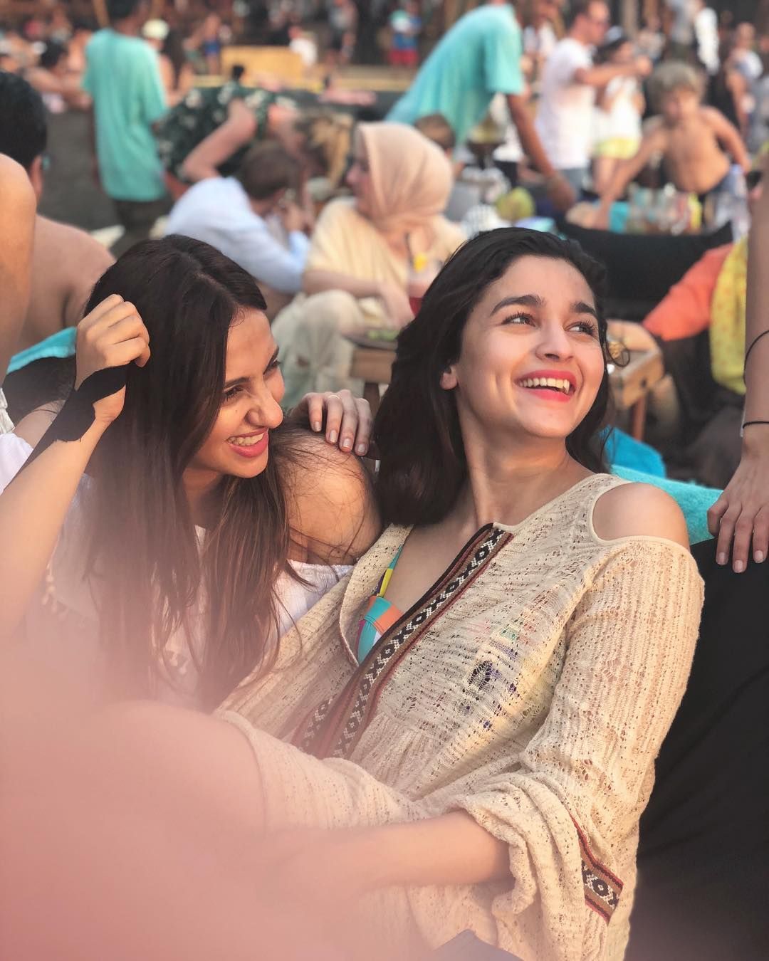 Alia Bhatt In 2018 - HD Wallpaper 