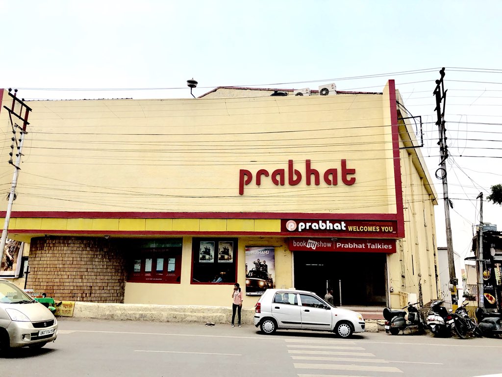 Commercial Building - HD Wallpaper 