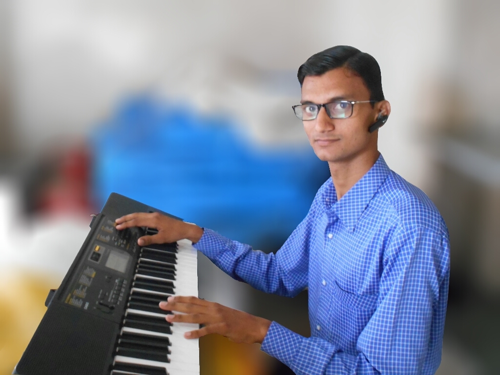 Durgesh Prajapati - Keyboard Player - HD Wallpaper 